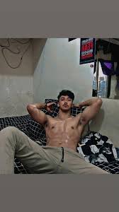 Foto Profil Santi